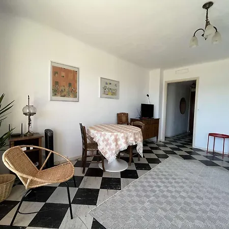 Le Marbello- Vue Mer- Plages- Commerces Appartement *